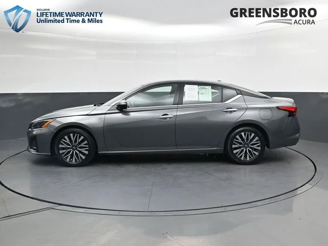Used 2024 Gun Metallic Nissan 2.5 SV image 10