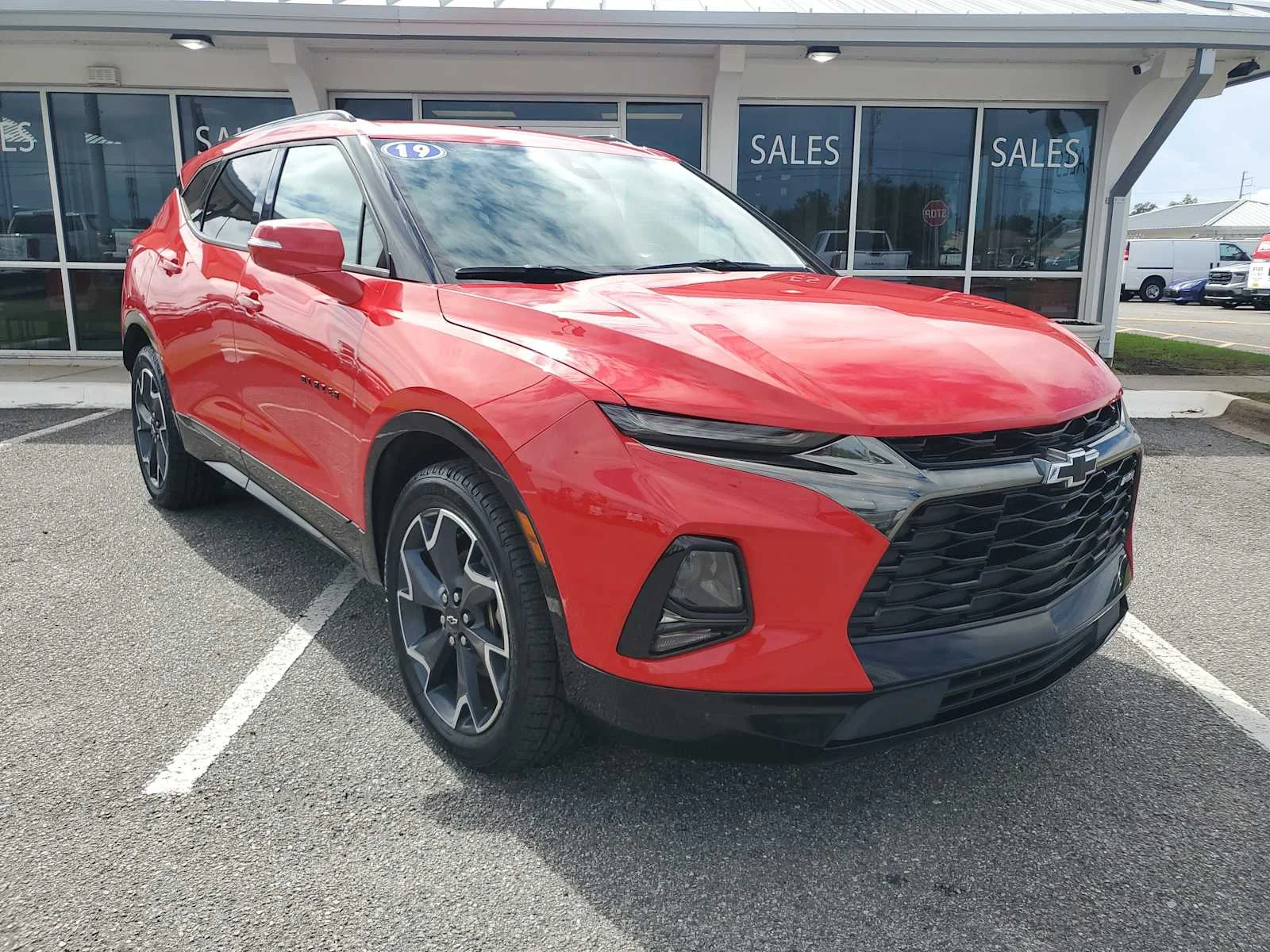 Used 2019 RED HOT Chevrolet RS image 10