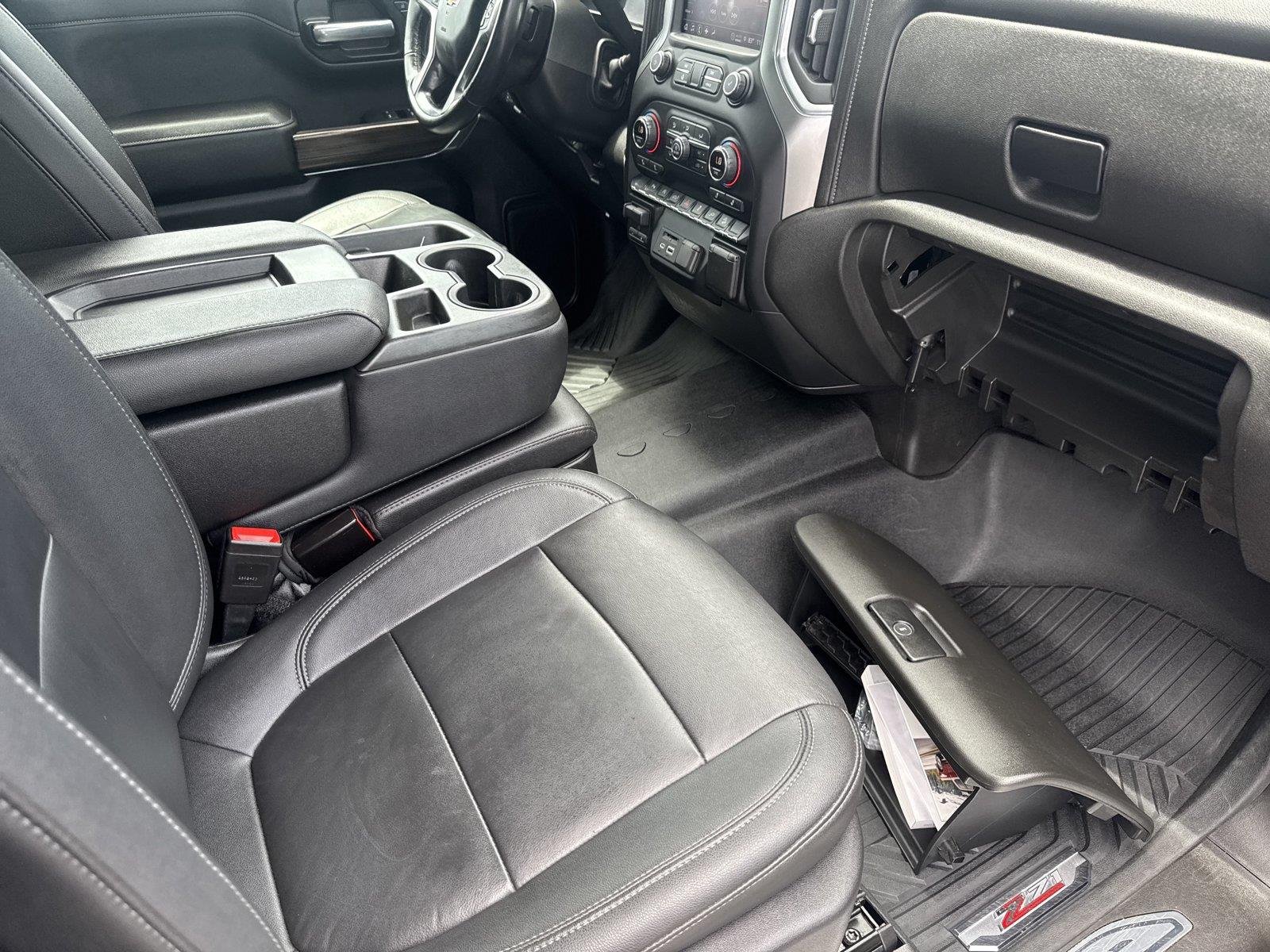Used 2021 BLACK Chevrolet LT image 33