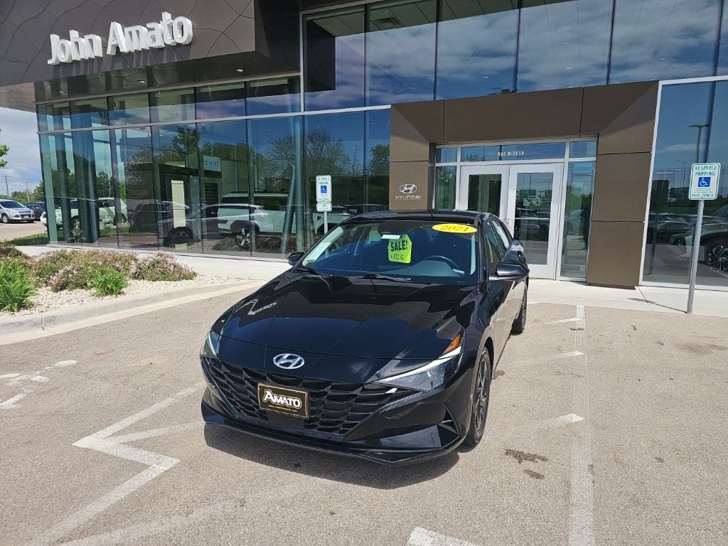 2021 Hyundai Elantra 2.0 SEL IVT's photo