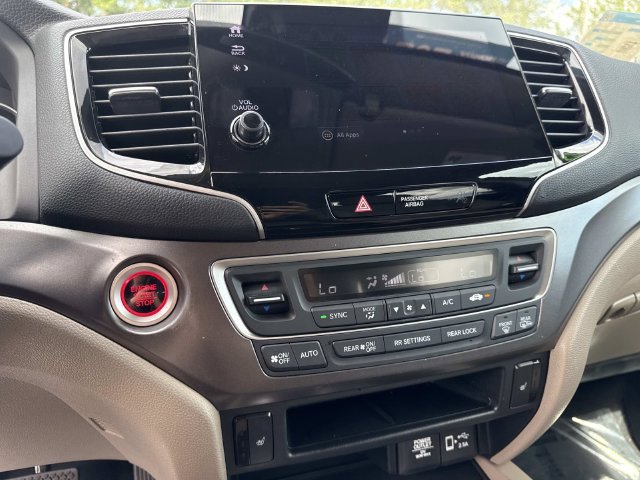 Used 2021  Honda EX-L image 27