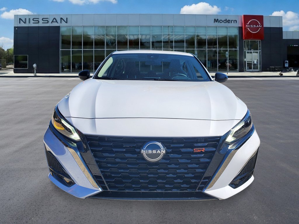 New 2026 Gray Sky Pearl Nissan SR image 8