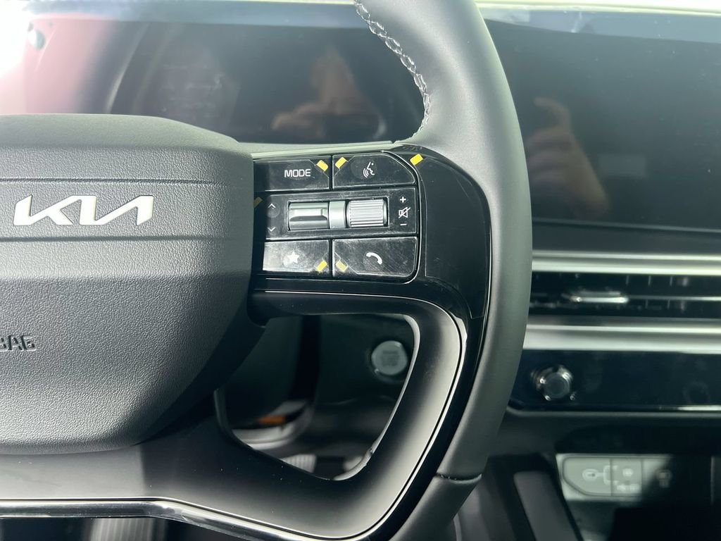 New 2026 Ebony Black Kia LX image 19