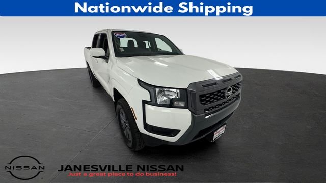 2025 Nissan Frontier SV Crew Cab 4X4 SWB's photo