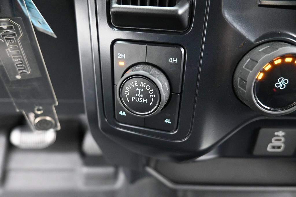 Used 2025 Black Metallic Ford XL image 19