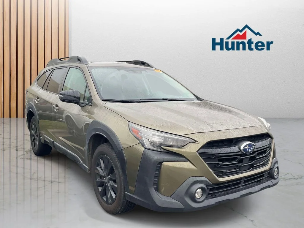 Used 2023 Autumn Green Metallic Subaru Onyx Edition XT image 1