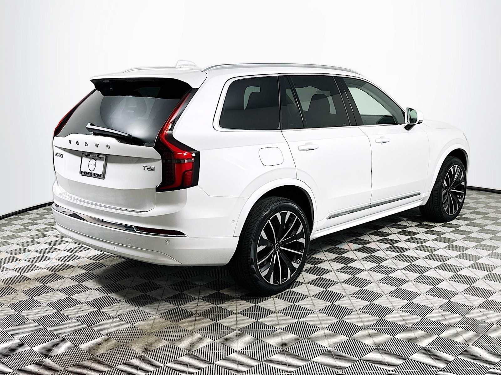 2025 Volvo XC90 Ultra - Photo 7