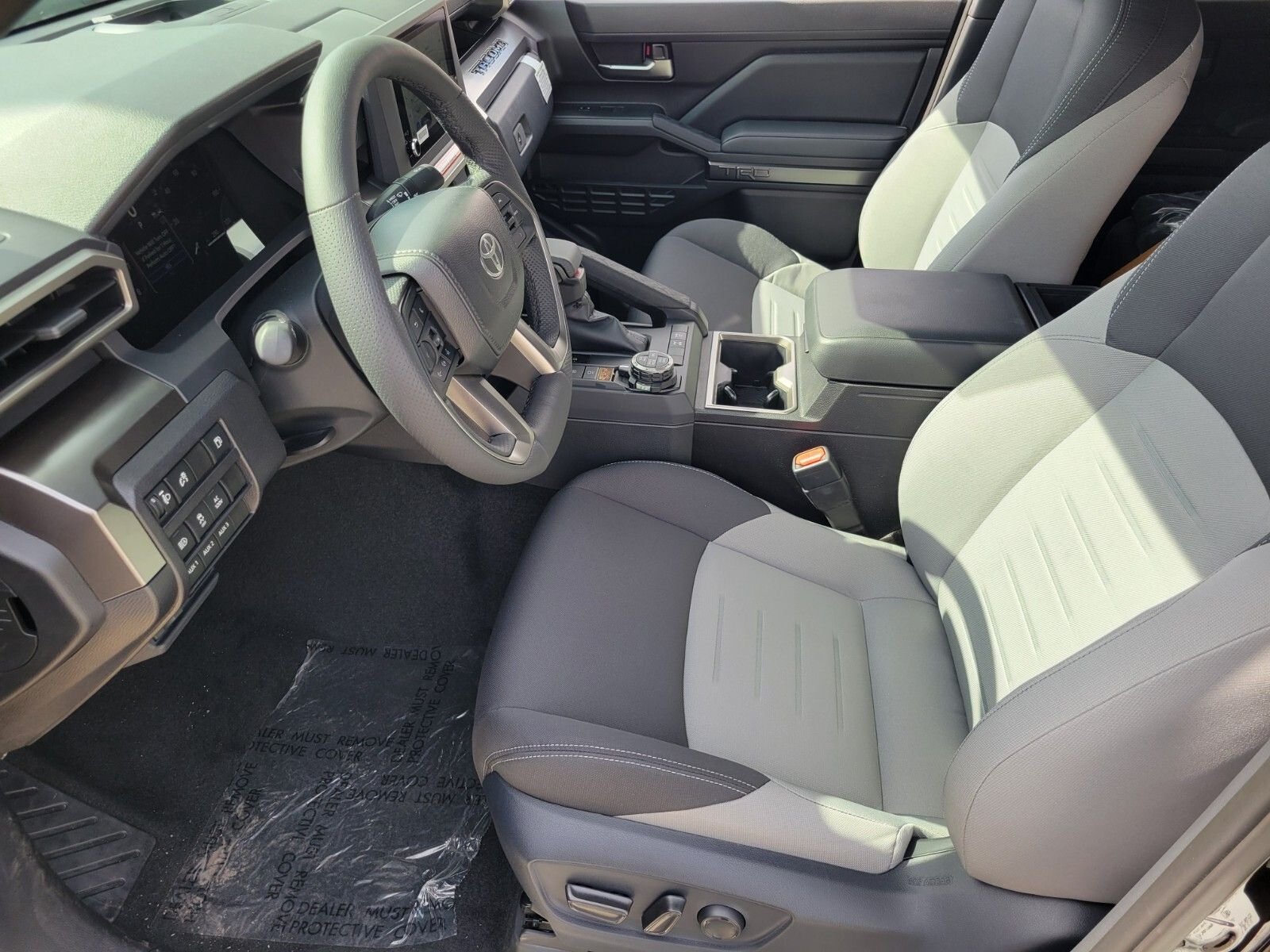 2025 Toyota Tacoma TRD Off Road - Photo 8