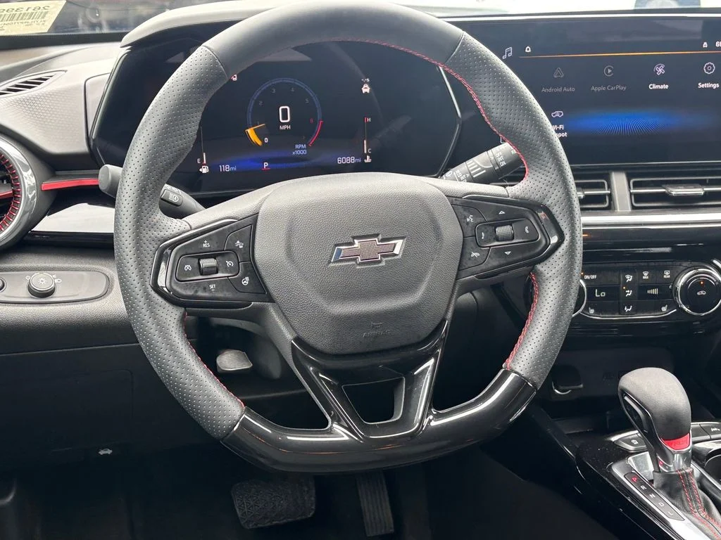 Used 2026 White Chevrolet 2RS image 30