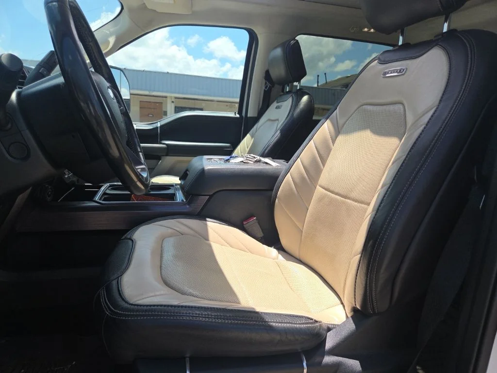 Used 2021 White Ford Limited image 16