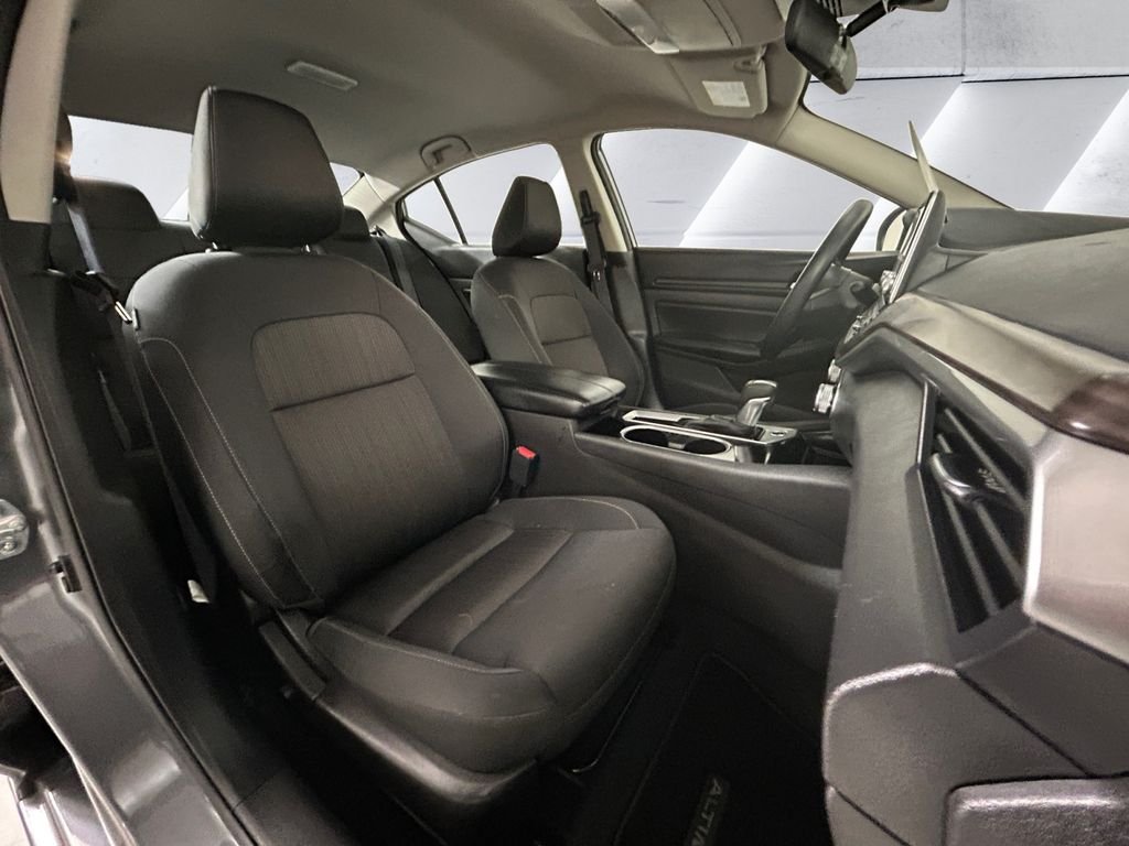 Used 2024 Gray Nissan 2.5 SV image 14
