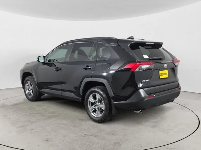 Used 2022 Midnight Black Metallic Toyota XLE image 7