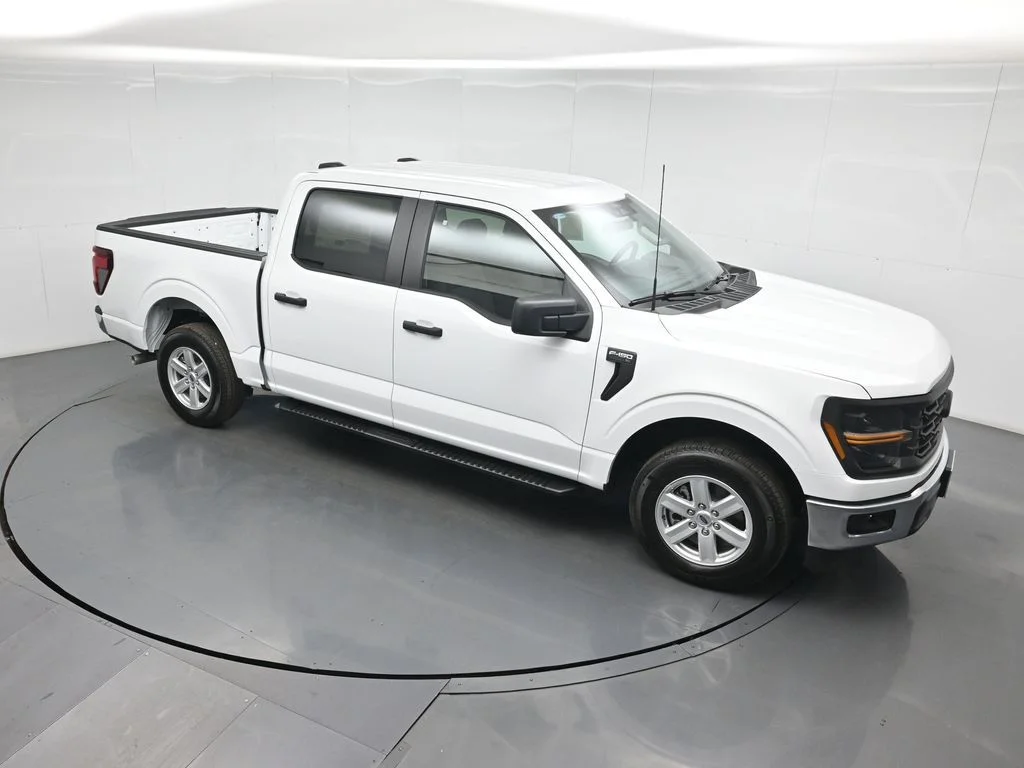 New 2026 White Ford XL image 33