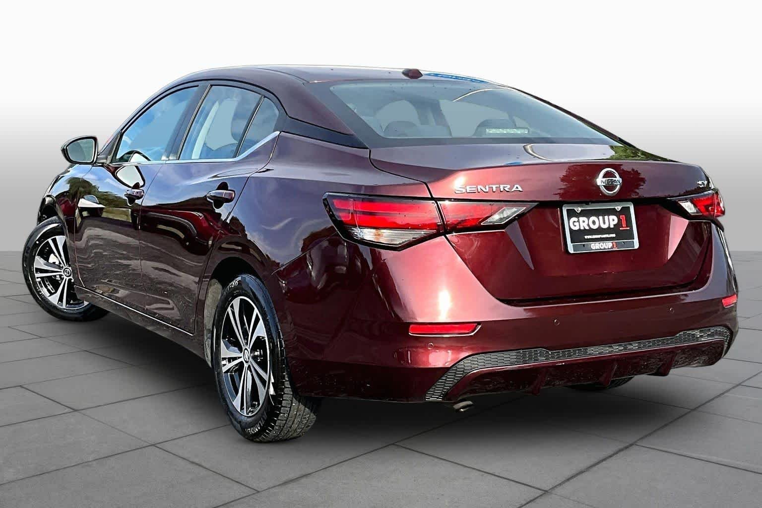 Used 2023 Rosewood Metallic Nissan SV image 12