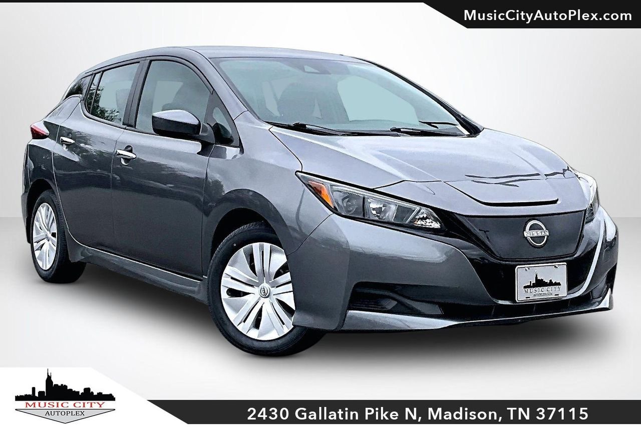 2025 Nissan Leaf
