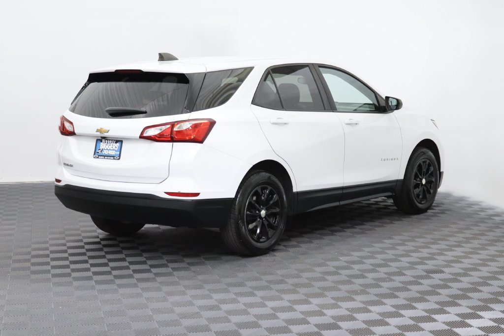 2020 Chevrolet Equinox LS - Photo 8