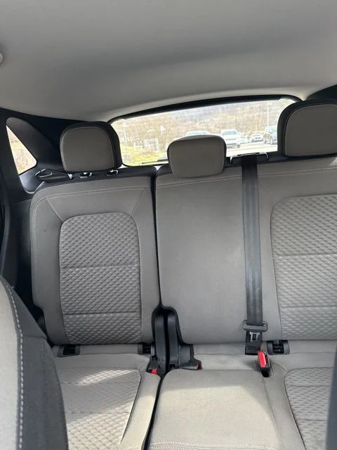 Used 2021 Gray Ford SE image 32