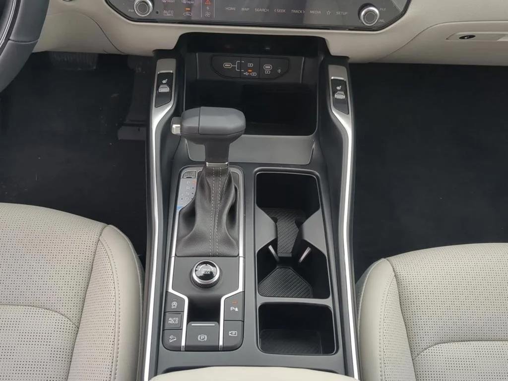 2026 Kia Sorento EX - Photo 22