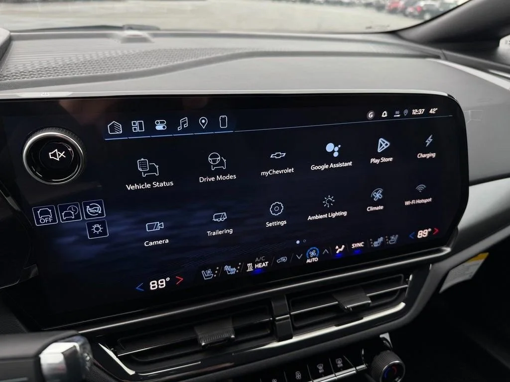 2026 Chevrolet Equinox EV RS - Photo 22