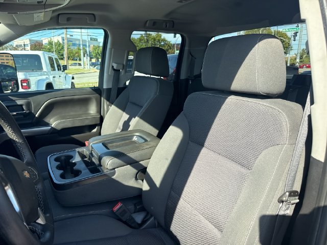 Used 2018 Gray Chevrolet LT image 13