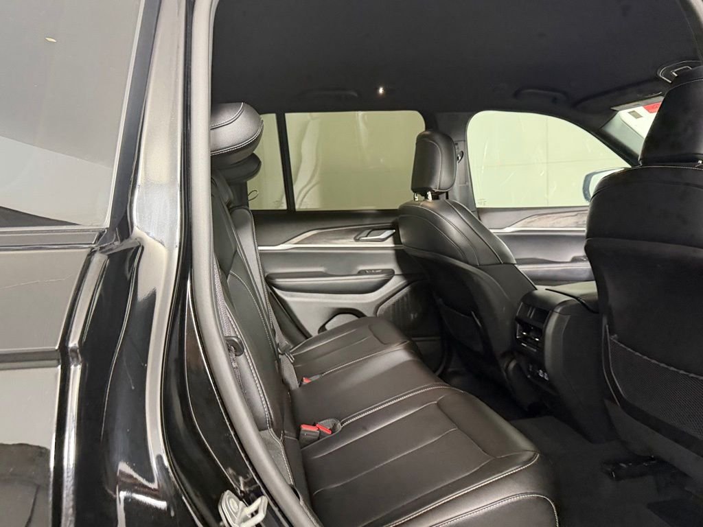 Certified Used 2024 Black Jeep Limited image 30