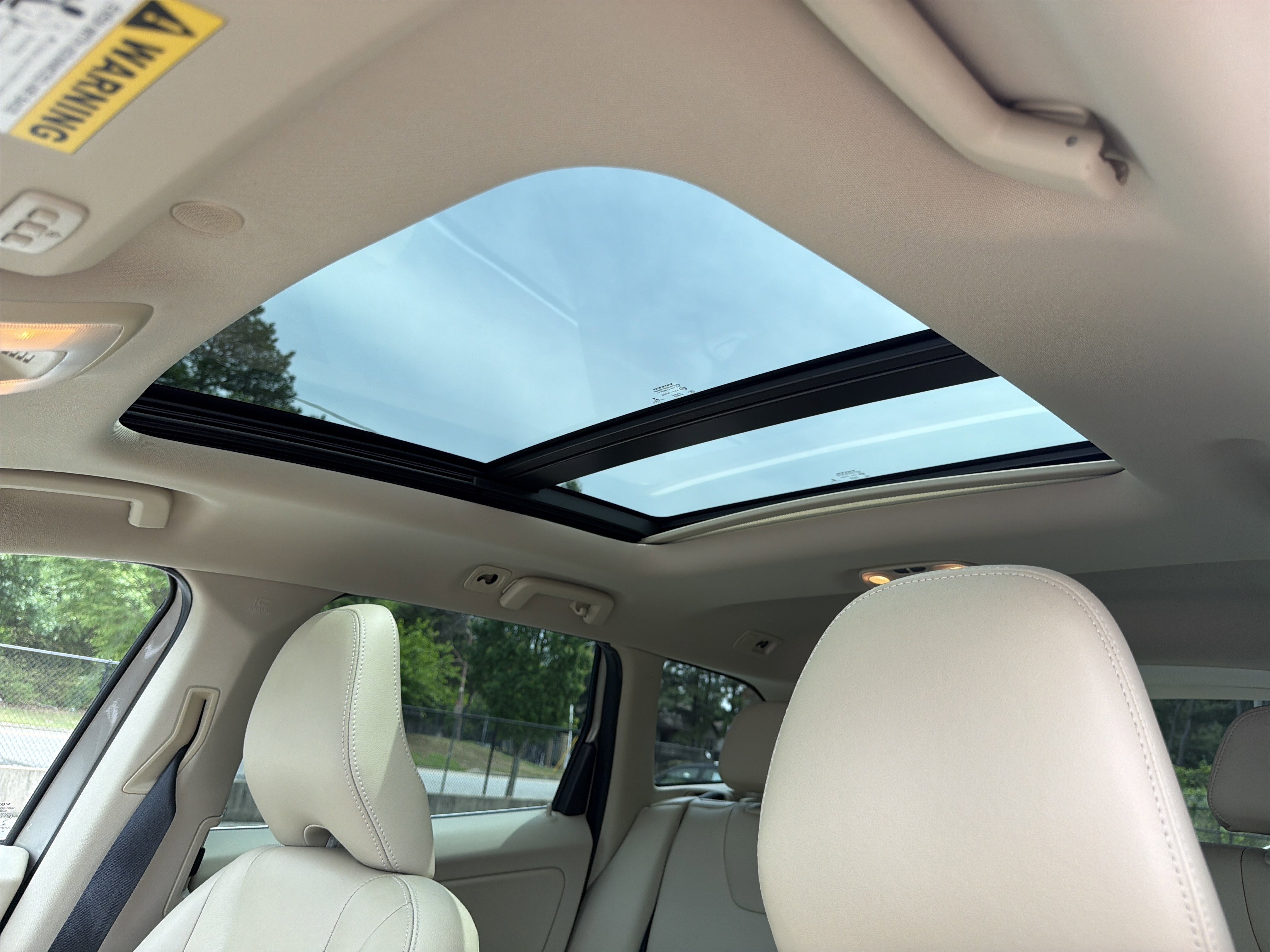Used 2015 Seashell Metallic Volvo T5 Drive-E Premier image 38