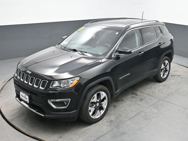 Used 2018 Black Jeep Limited image 27