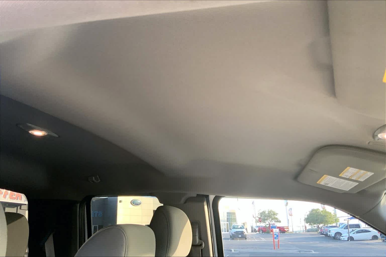 Used 2017 Oxford White Ford XL image 14