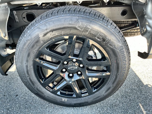 2026 Chevrolet Silverado 1500 photo 25 of 40