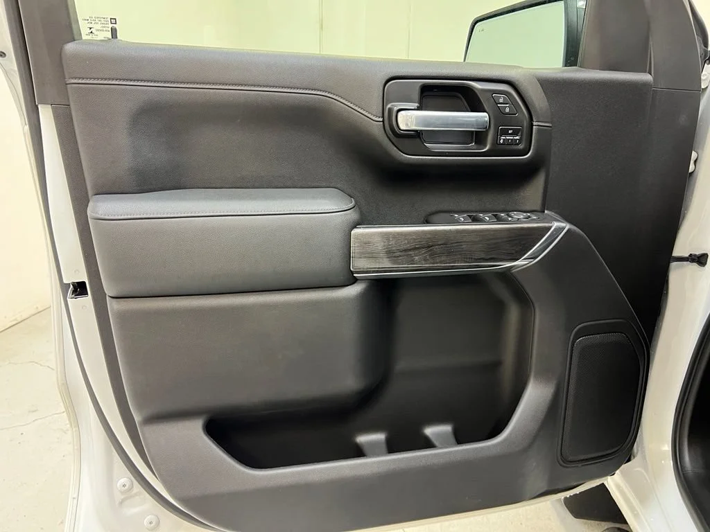 2021 Chevrolet Silverado 1500 LTZ - Photo 13