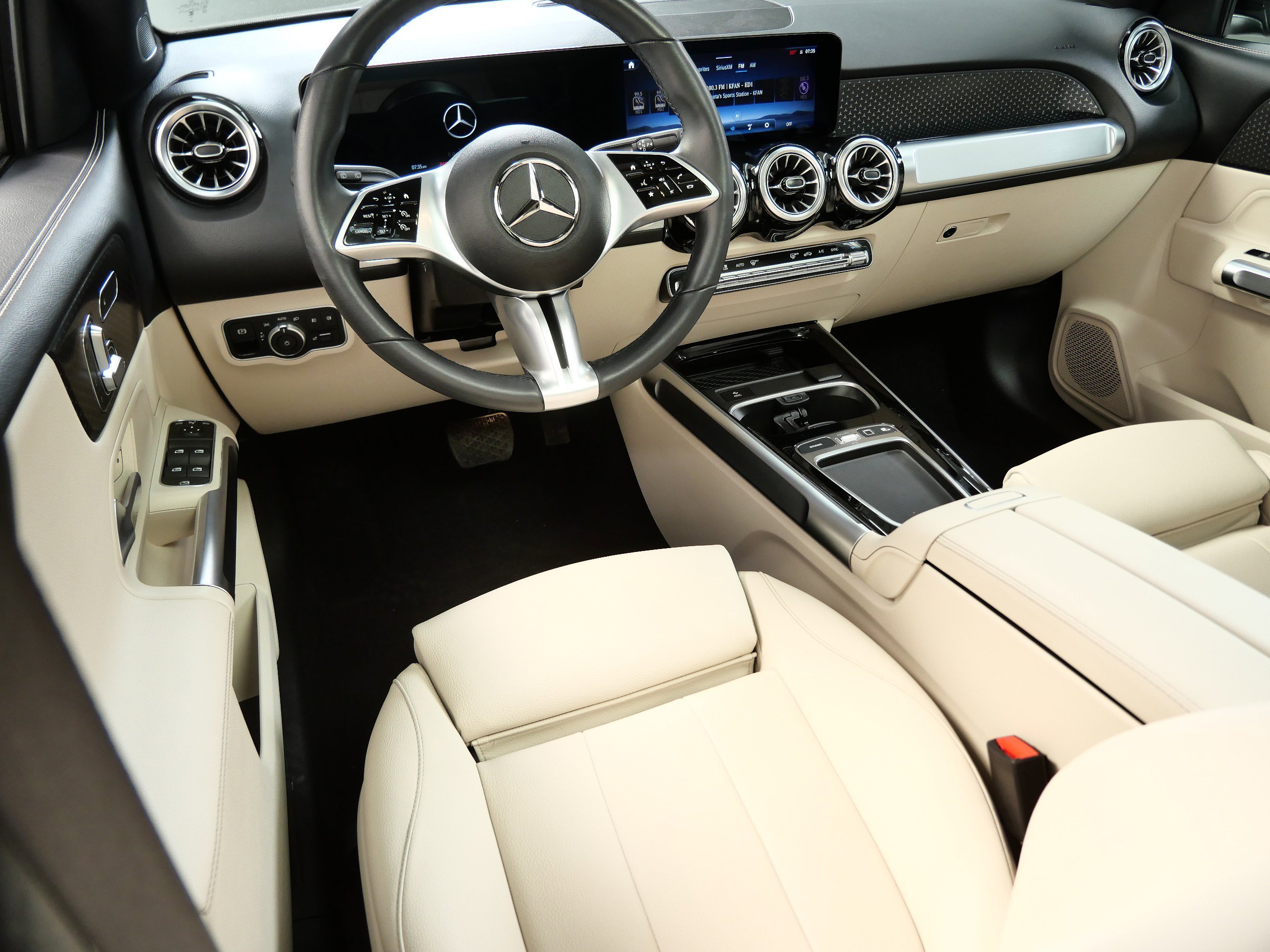 Certified 2025 Mercedes-Benz GLB Base with VIN W1N4M4HB8SW432184 for sale in Minnetonka, Minnesota