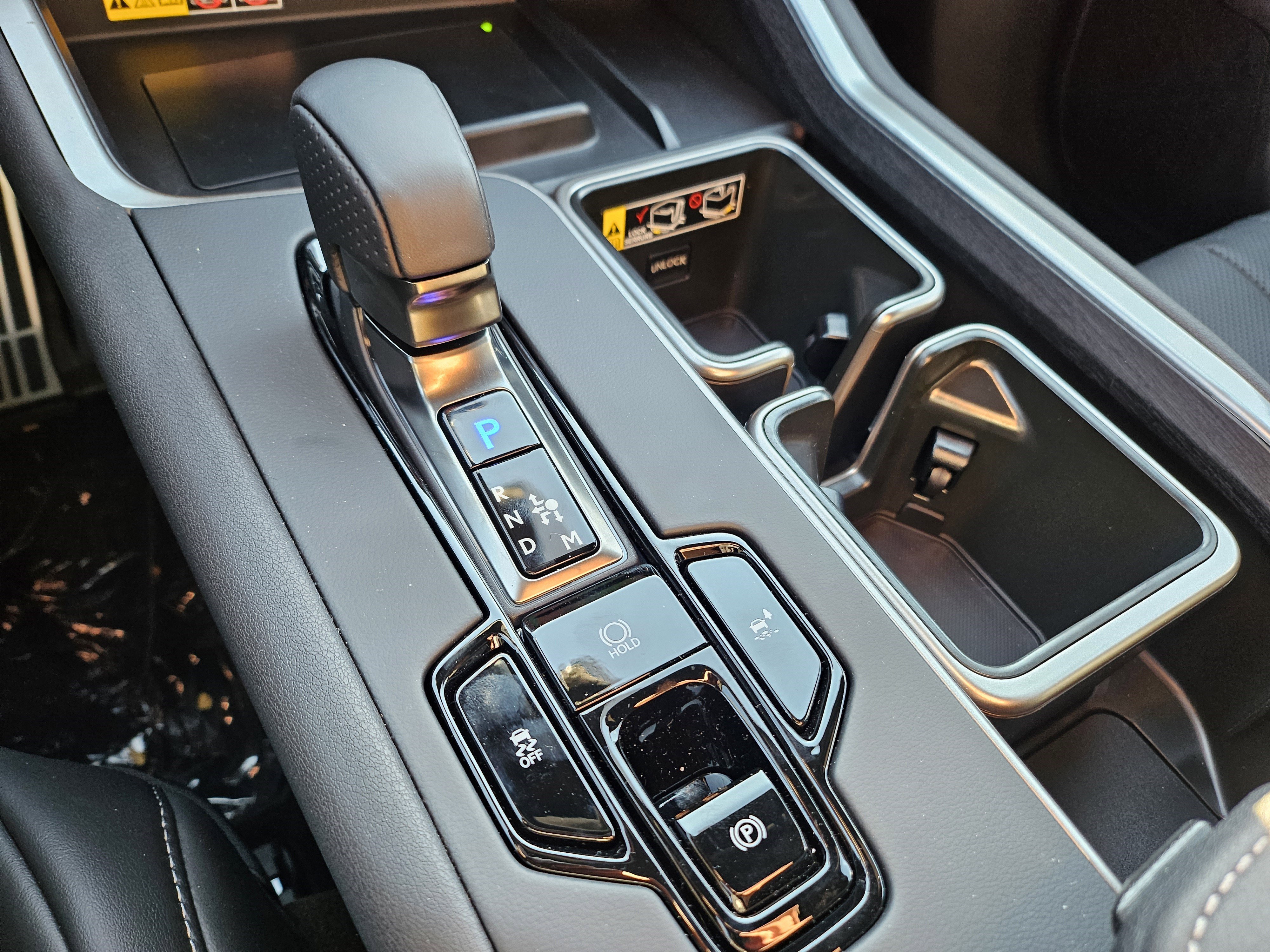 2026 Lexus TX 500h F-Sport Premium - Photo 14