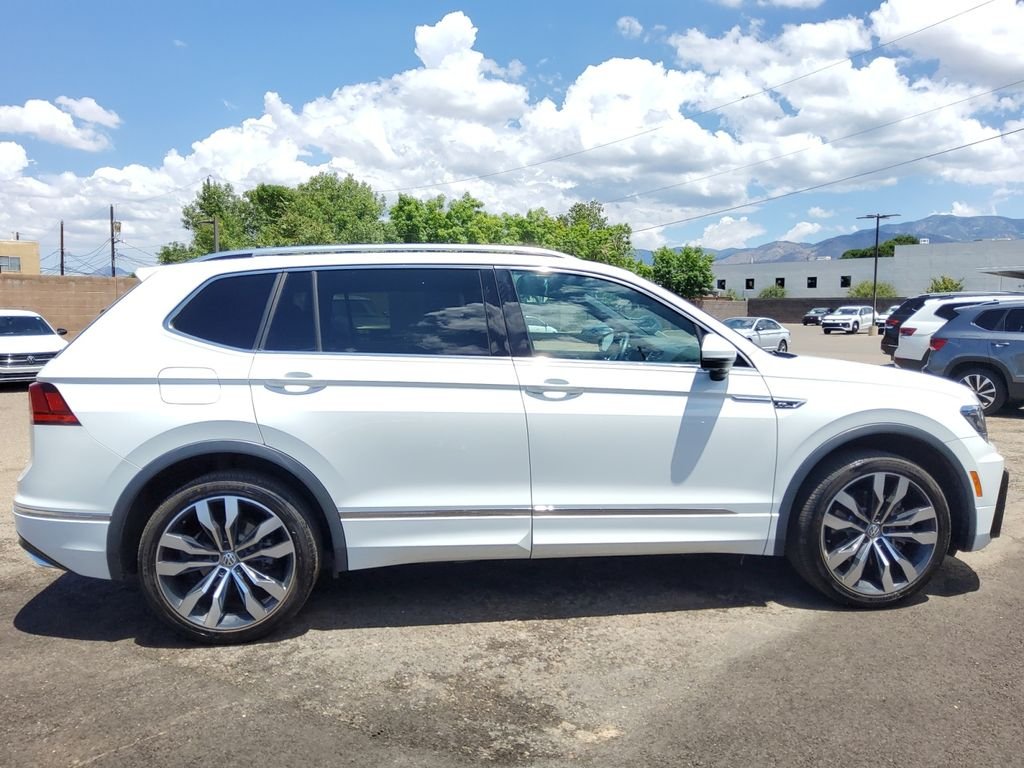 Used 2019 Beige Volkswagen 2.0T SEL Premium R-Line image 28