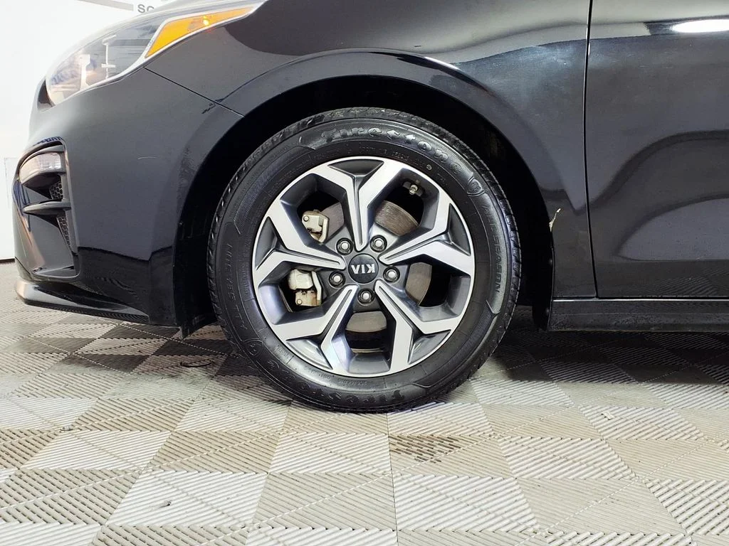 Certified Used 2021 Black Kia LXS image 7