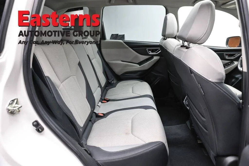 Used 2022 White Subaru Premium image 28