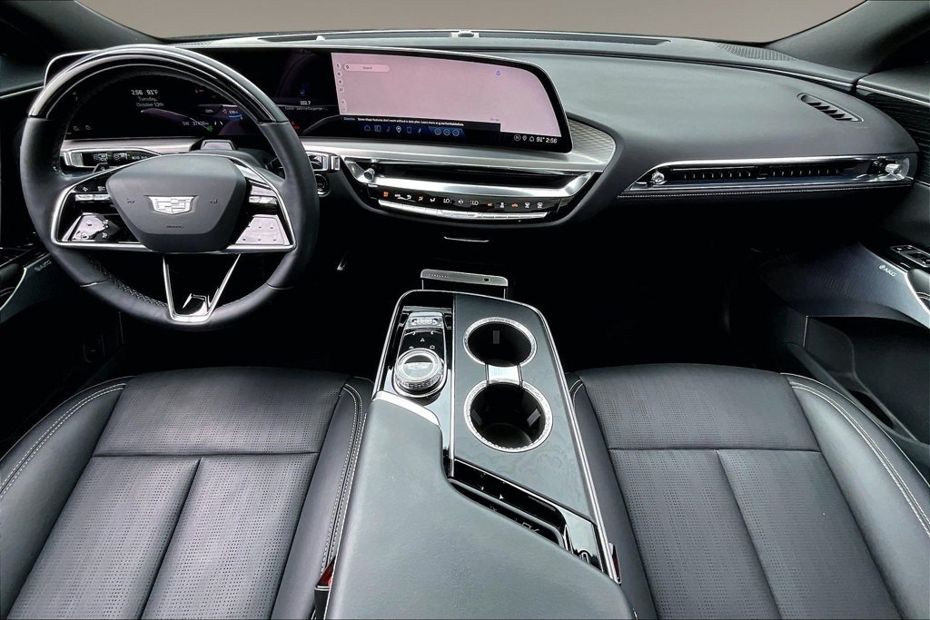 Used 2023 Gray Cadillac Luxury image 15