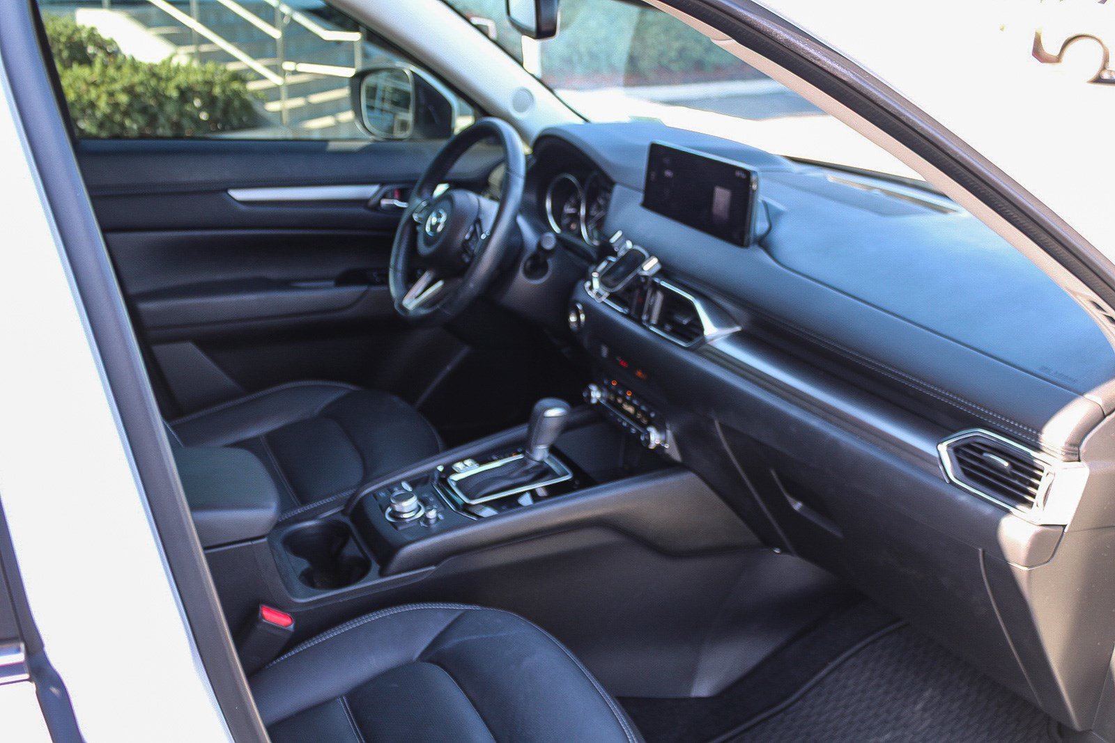 Used 2025 Rhodium White Metallic Mazda 2.5 S Preferred Package image 18
