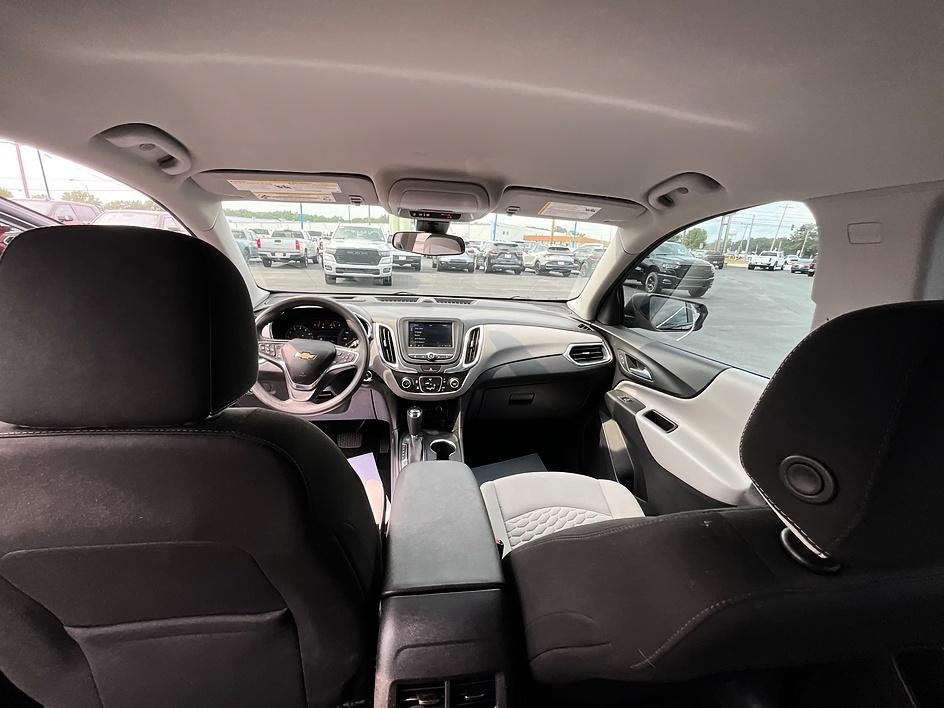 Used 2020 Blue Chevrolet LS image 32