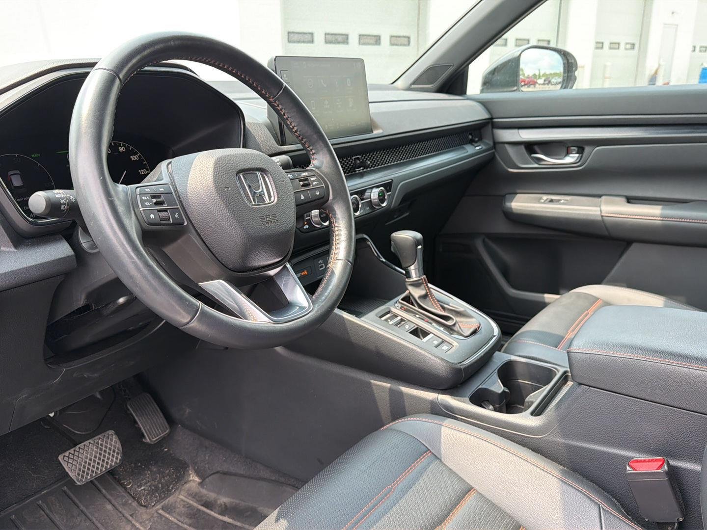 Used 2024 Platinum White Pearl Honda Sport-L image 5