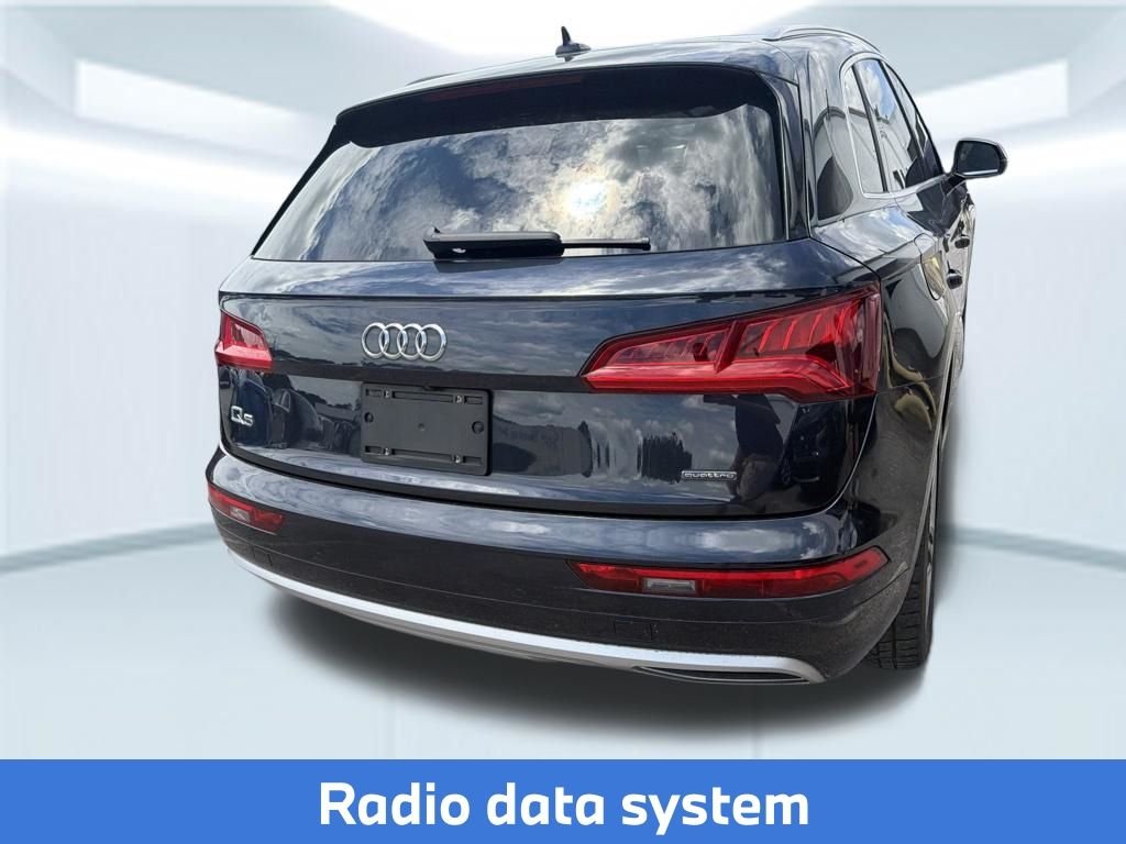 Used 2019  Audi 2.0T Premium Plus image 6