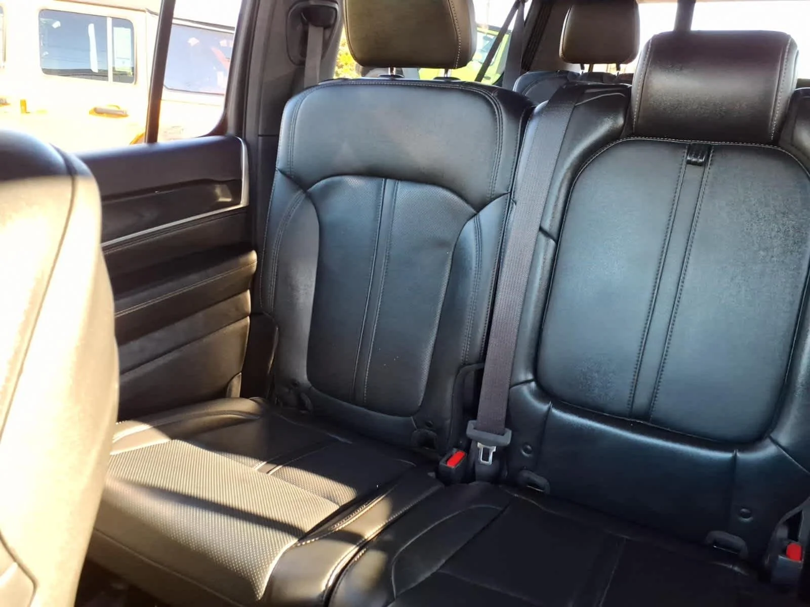 Certified Used 2023 Baltic Gray Metallic Clearcoat Jeep  image 17