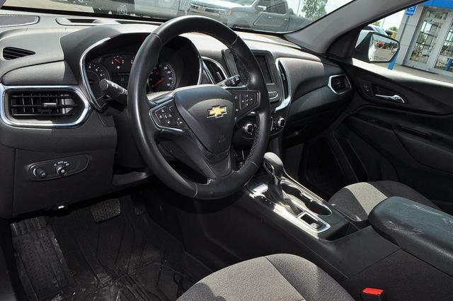 Used 2024 Summit White Chevrolet LT image 9