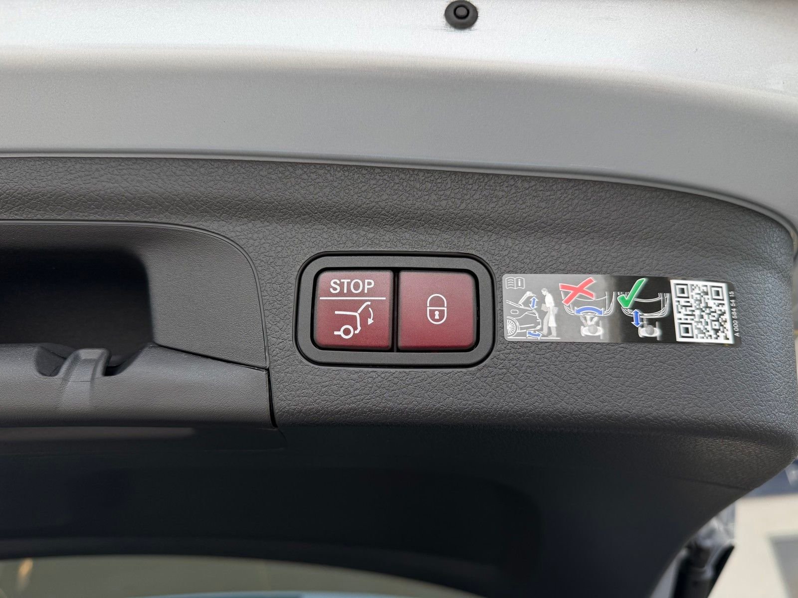 New 2026 Cirrus Silver Metallic Mercedes-Benz GLE 450 image 22