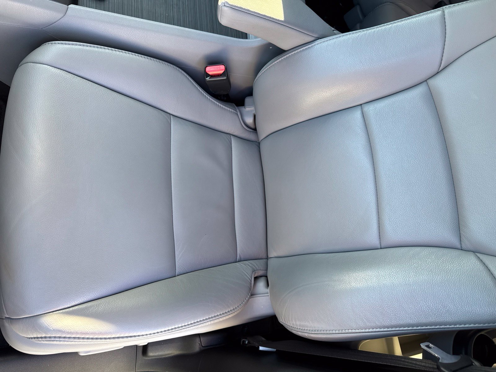 2021 Honda Pilot EX-L - Photo 6