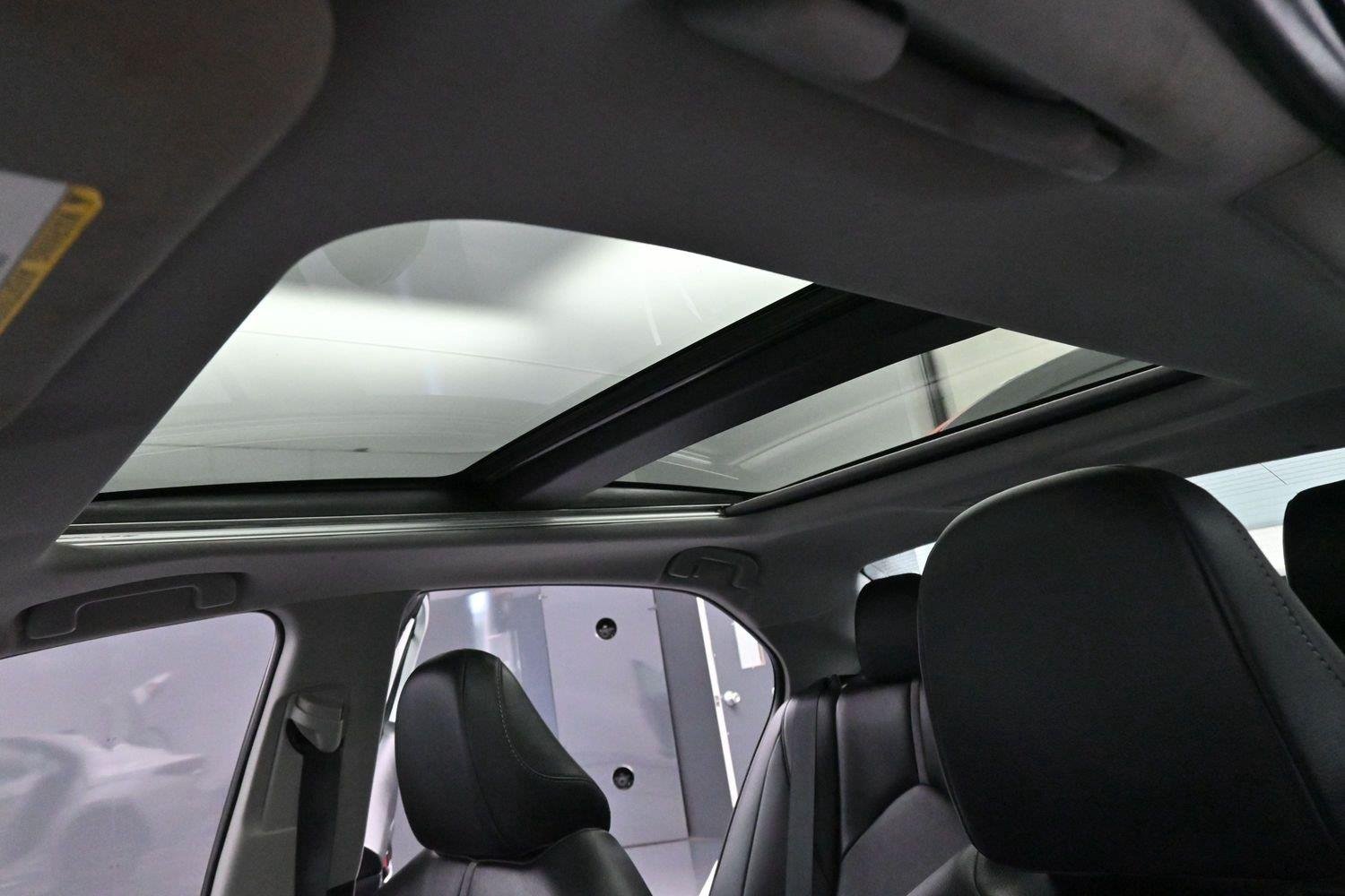 Used 2022 Wind Chill Pearl Toyota XSE image 30