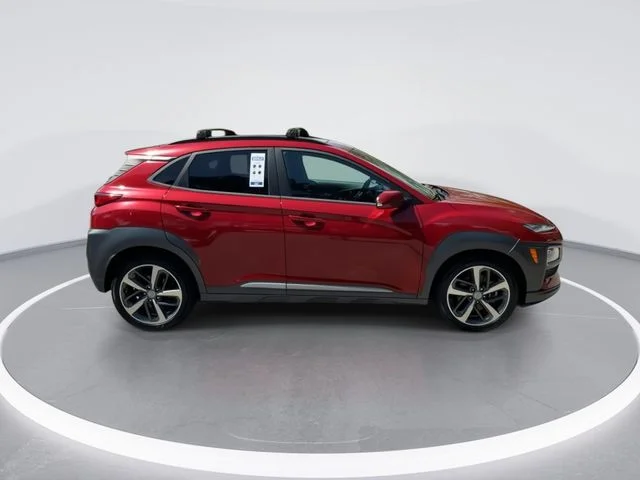 Used 2021 Red Hyundai Ultimate image 9