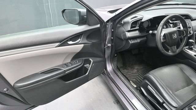 Used 2018 Gray Honda LX image 15