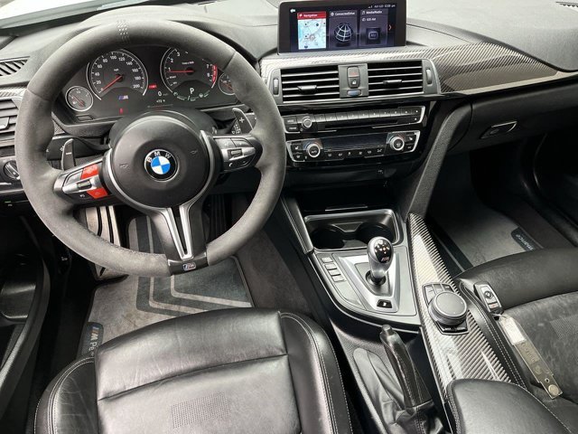 Used 2018  BMW CS image 13
