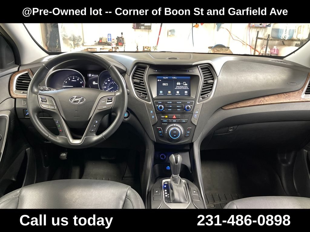 Used 2018 Silver Hyundai 2.0T image 18