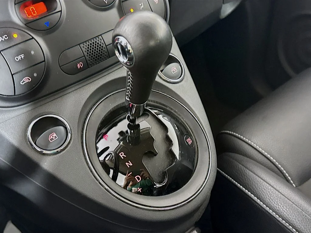 Used 2019 Silver FIAT Pop image 20